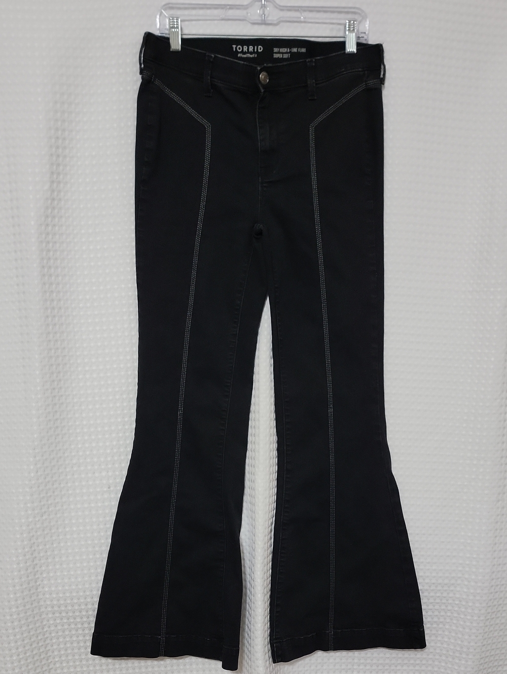 Torrid Black Flared Pants • Size 10T • 32x31